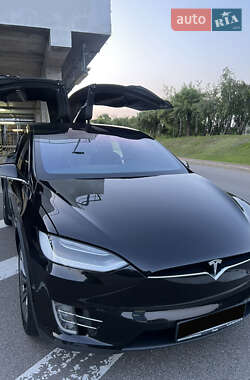 Внедорожник / Кроссовер Tesla Model X 2017 в 