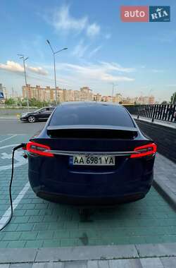 Внедорожник / Кроссовер Tesla Model X 2016 в 