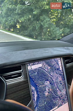 Внедорожник / Кроссовер Tesla Model X 2016 в 