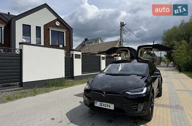 Внедорожник / Кроссовер Tesla Model X 2017 в 