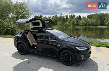 Внедорожник / Кроссовер Tesla Model X 2017 в 
