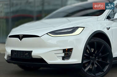 Внедорожник / Кроссовер Tesla Model X 2019 в 