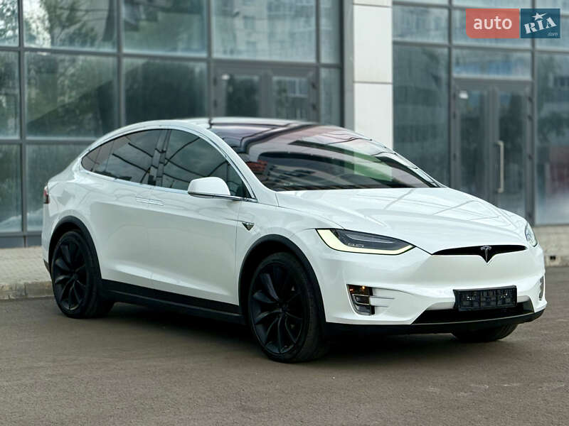 Позашляховик / Кросовер Tesla Model X 2019 в Харкові