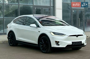 Внедорожник / Кроссовер Tesla Model X 2019 в 