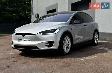 Внедорожник / Кроссовер Tesla Model X 2016 в 