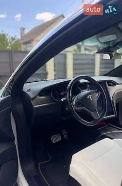 Внедорожник / Кроссовер Tesla Model X 2018 в 