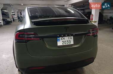 Внедорожник / Кроссовер Tesla Model X 2018 в 