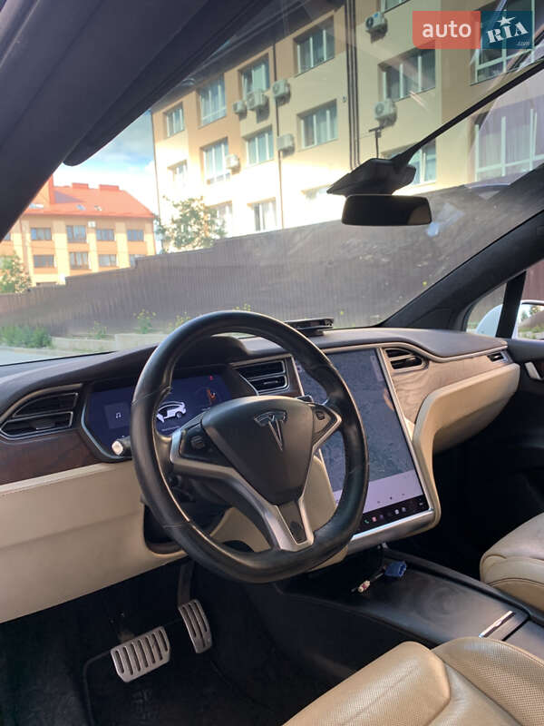 Внедорожник / Кроссовер Tesla Model X 2015 в Львове