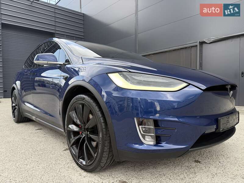 Позашляховик / Кросовер Tesla Model X 2019 в Києві