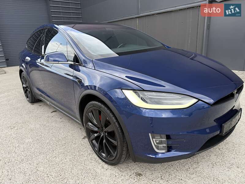 Позашляховик / Кросовер Tesla Model X 2019 в Києві