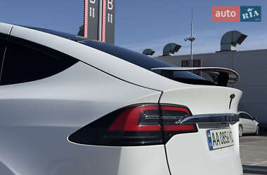 Внедорожник / Кроссовер Tesla Model X 2019 в 