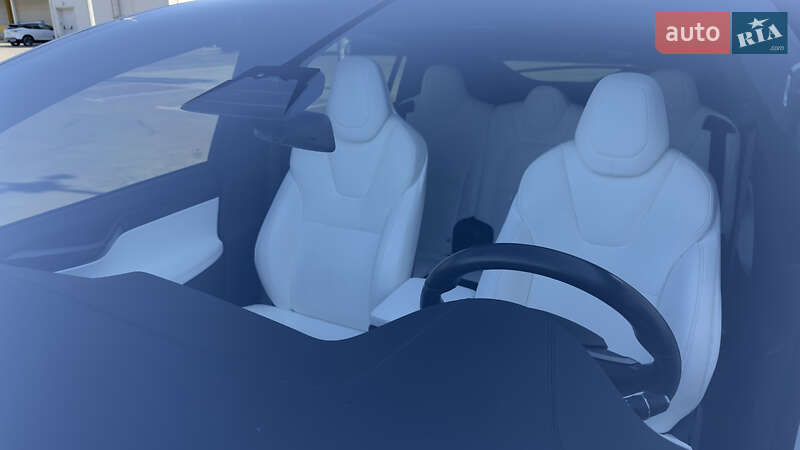 Позашляховик / Кросовер Tesla Model X 2019 в Києві