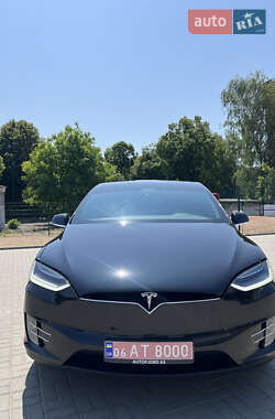 Внедорожник / Кроссовер Tesla Model X 2017 в 