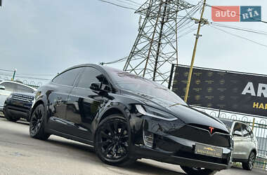 Внедорожник / Кроссовер Tesla Model X 2018 в 