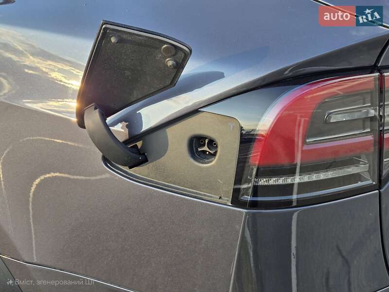 Внедорожник / Кроссовер Tesla Model X 2022 в Киеве