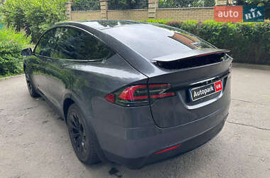 Внедорожник / Кроссовер Tesla Model X 2018 в 
