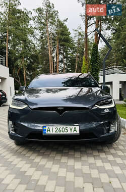 Внедорожник / Кроссовер Tesla Model X 2017 в 