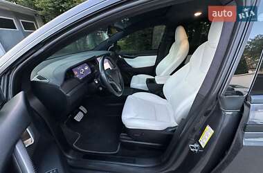 Внедорожник / Кроссовер Tesla Model X 2020 в 