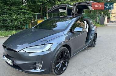 Внедорожник / Кроссовер Tesla Model X 2020 в 