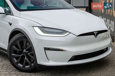 Внедорожник / Кроссовер Tesla Model X 2023 в 