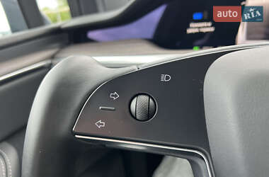 Позашляховик / Кросовер Tesla Model X 2022 в 