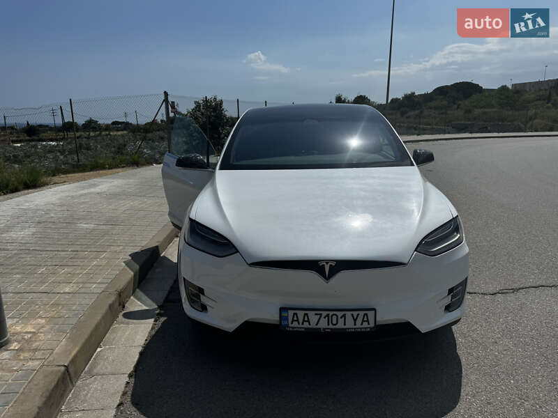 Внедорожник / Кроссовер Tesla Model X 2020 в Киеве фото 2 Внедорожник / Кроссовер Tesla Model X 2020 в Киеве