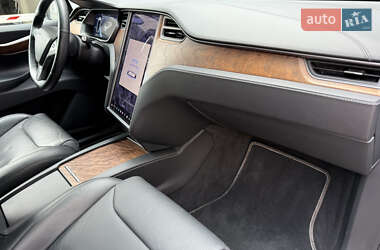 Внедорожник / Кроссовер Tesla Model X 2019 в 