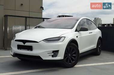 Внедорожник / Кроссовер Tesla Model X 2019 в Киеве