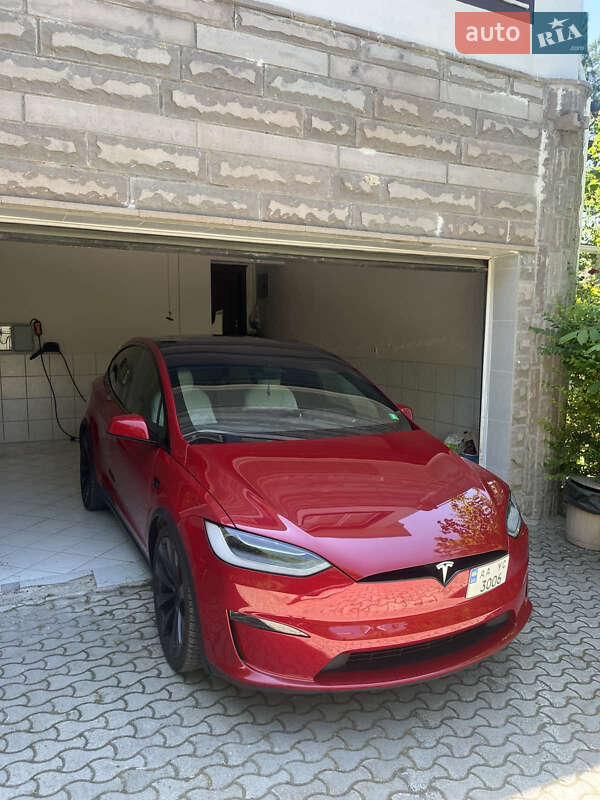 Внедорожник / Кроссовер Tesla Model X 2022 в Киеве