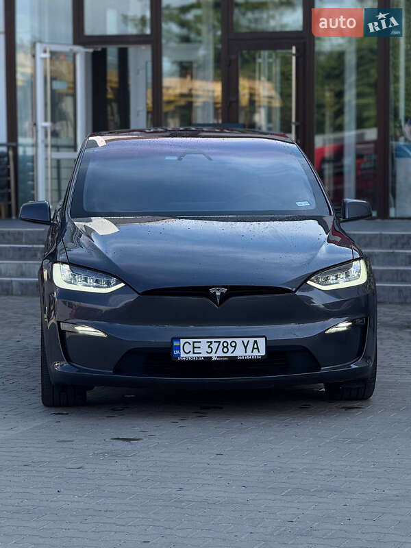Позашляховик / Кросовер Tesla Model X 2023 в Чернівцях