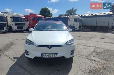 Внедорожник / Кроссовер Tesla Model X 2018 в 
