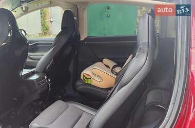 Внедорожник / Кроссовер Tesla Model X 2017 в 