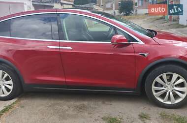 Внедорожник / Кроссовер Tesla Model X 2017 в Марганце