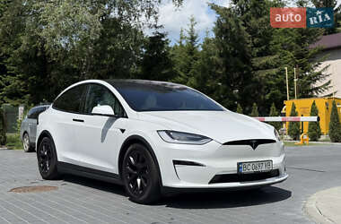 Позашляховик / Кросовер Tesla Model X 2022 в 