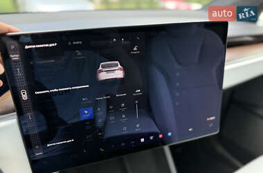Позашляховик / Кросовер Tesla Model X 2022 в 