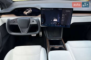 Позашляховик / Кросовер Tesla Model X 2022 в 
