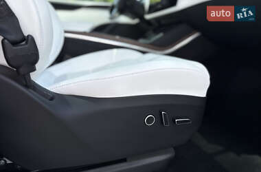 Позашляховик / Кросовер Tesla Model X 2022 в 