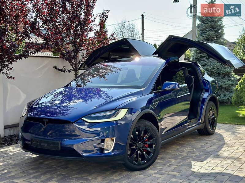 Tesla Model X 2016