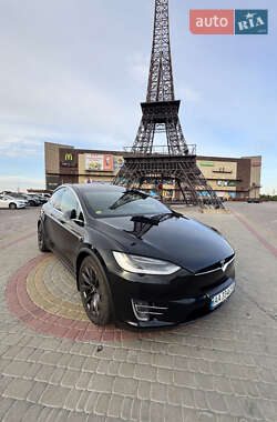 Внедорожник / Кроссовер Tesla Model X 2017 в 