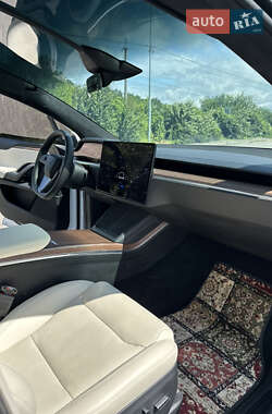 Внедорожник / Кроссовер Tesla Model X 2023 в 