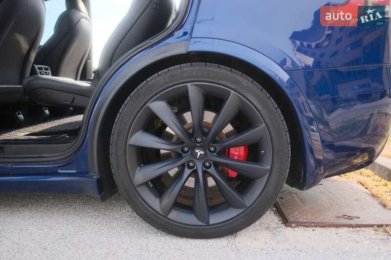 Внедорожник / Кроссовер Tesla Model X 2019 в Львове фото 22 Внедорожник / Кроссовер Tesla Model X 2019 в Львове