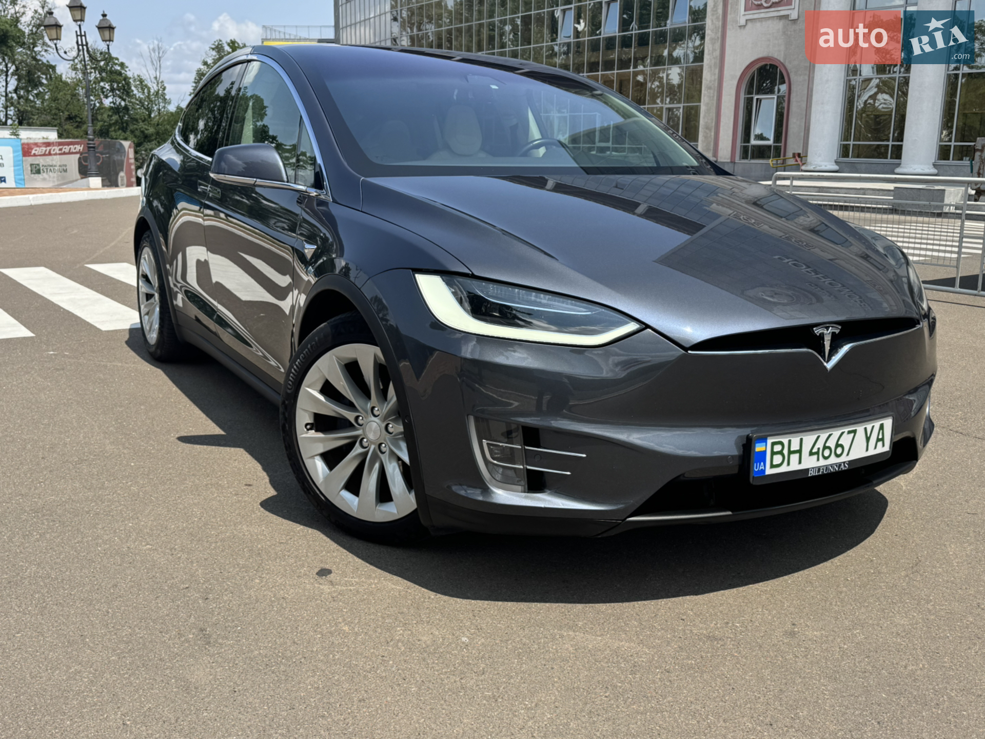 2017 Tesla Model X - мініатюра 2