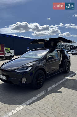 Внедорожник / Кроссовер Tesla Model X 2020 в 