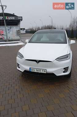 Tesla Model X 2017