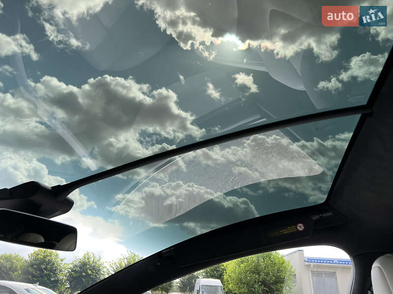 Внедорожник / Кроссовер Tesla Model X 2020 в Киеве
