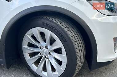 Внедорожник / Кроссовер Tesla Model X 2020 в 