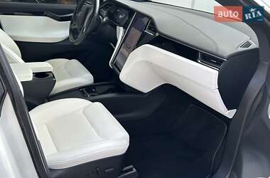 Внедорожник / Кроссовер Tesla Model X 2020 в 