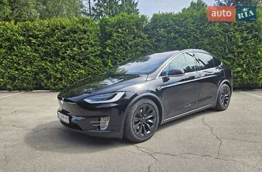 Внедорожник / Кроссовер Tesla Model X 2018 в 