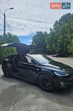 Внедорожник / Кроссовер Tesla Model X 2018 в 