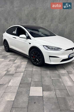Tesla Model X 2023